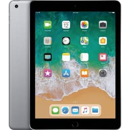 Apple iPad 9.7" (32 GB)