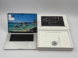 Apple MacBook Pro (48 GB, 2 TB SSD, Apple M5 Max)