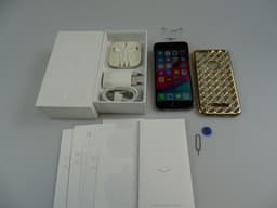 Apple iPhone 6 (64 GB)