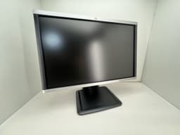 HP Compaq LA2405x 24"