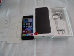 Apple iPhone 7 (128 GB)