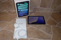 Apple iPad mini 8.3" (64 GB)