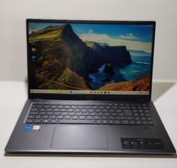 Acer Swift 3 16" (8 GB, 512 GB SSD, Intel Core i5)