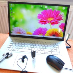 ASUS Vivobook 17" (RYZEN 5)
