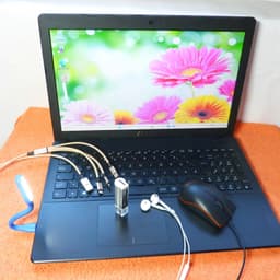ASUS Vivobook 15" (12 GB, 12 GB SSD, Intel Core i7)