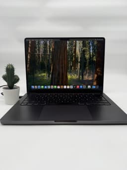 Apple MacBook Pro 14" (36 GB, 512 GB SSD, Apple M3 Pro)