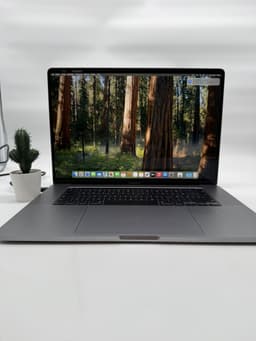 Apple MacBook Pro Intel Core i9 16" (32 GB, 512 GB SSD, Intel Core i9)