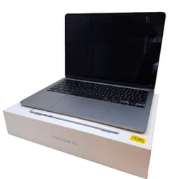 Apple MacBook Air 13" (8 GB, 256 GB SSD, Apple M2)