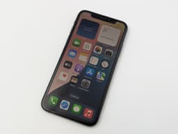 Apple iPhone XS (64 GB)