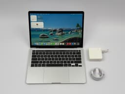 Apple MacBook Pro Intel Core i7 (32 GB, 512 GB SSD, Intel Core i7)